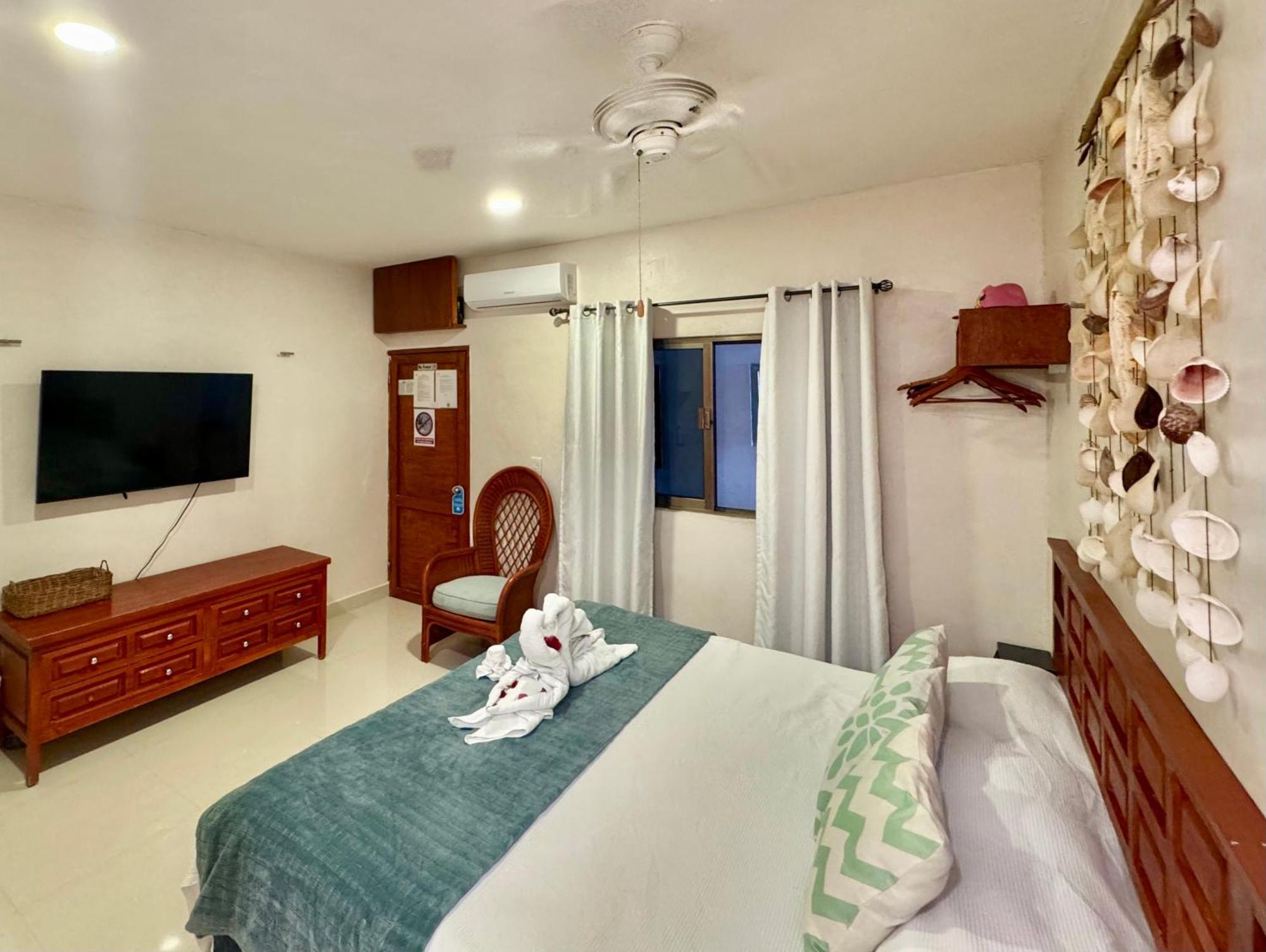 Villas Bliss 18 女人岛 外观 照片